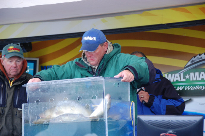 11391C54-8EB7-45E8-AEAB-076659BD0A15