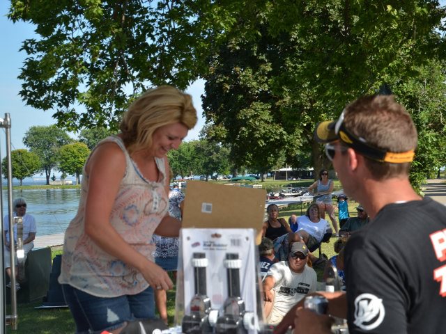 116E69BA-32B0-4F74-ACDE-BA2B6E0FAFBF