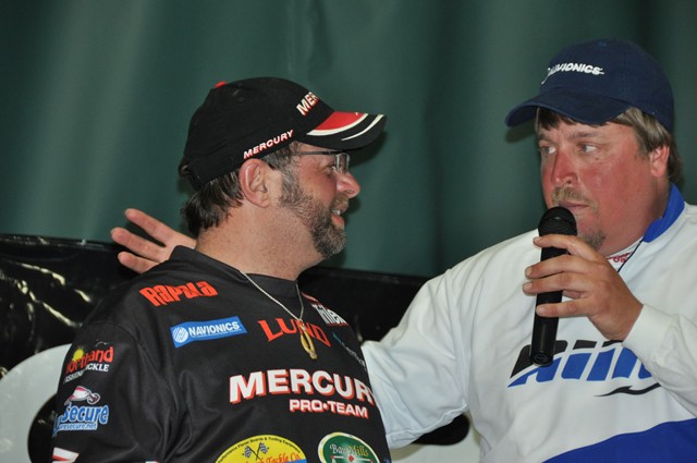 1197466F-B441-4A3F-B740-1D5329825079