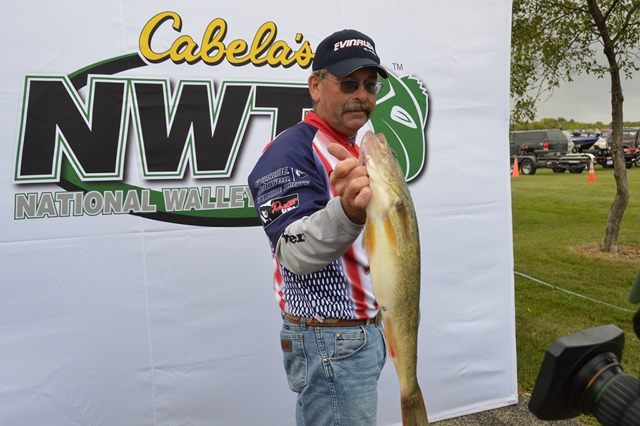 11ABB8CB-6425-4D93-8F03-11E3A2EDAC05