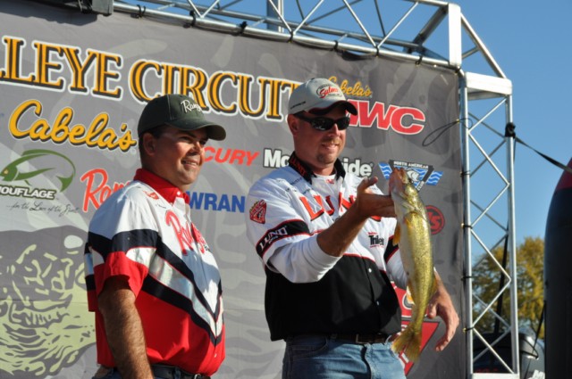 11D3BE01-94A4-44F3-BB22-3150431FD880