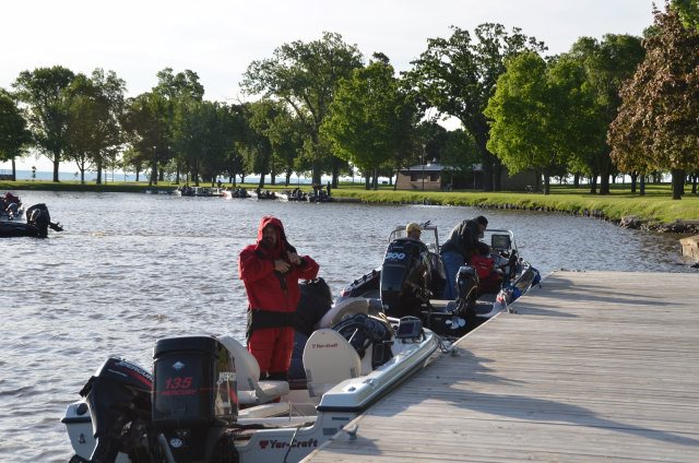 11FE3C2E-F78C-4217-BF41-4B5C7B4ECD0A