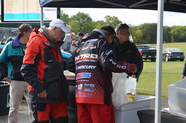 1220703F-543B-4576-8CE3-64402A5F471D