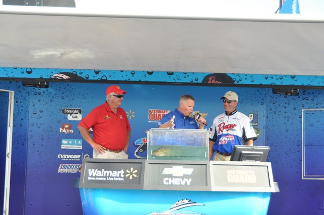 126DD1ED-0149-4E3B-8E1A-C8787588B240