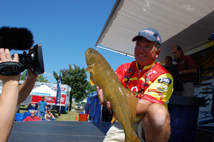 127A29D2-6475-4B70-BA29-8071A7519BB8