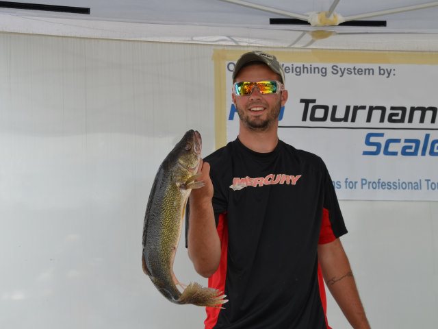 12A0861E-3856-4AB3-9EEC-7429D5F169C4