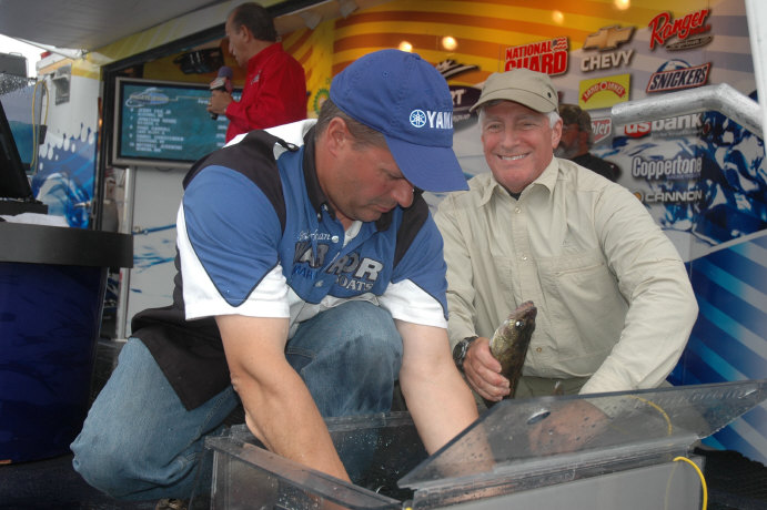 12B7B249-D430-4C7F-A7AC-74C6144211ED