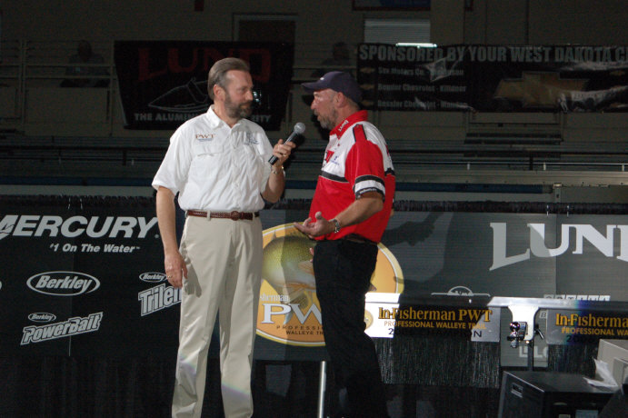 12C660EF-4D50-4BE4-B97C-5101BBE13E78