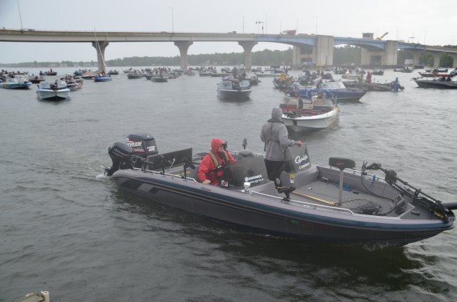 12FF2192-7D05-4A83-AB36-E008D22954D2