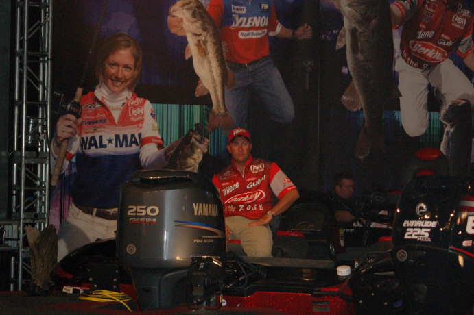 131D3E8B-5955-4B4E-99BE-6ADBE4626B0F