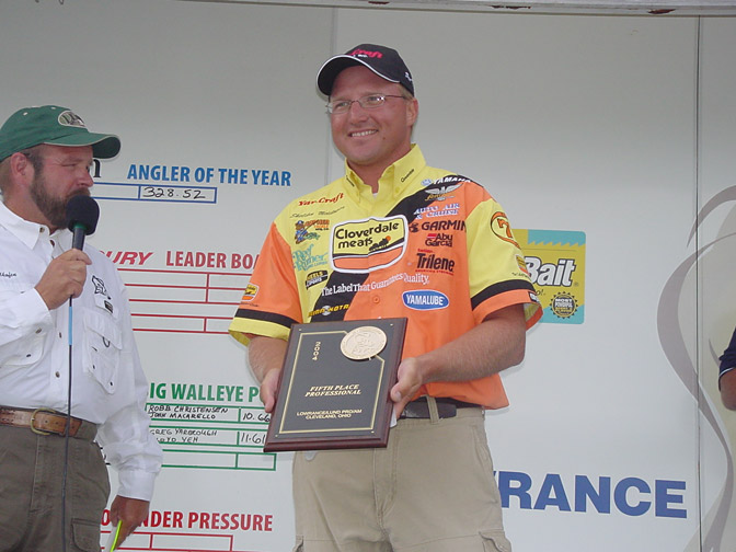 132951D9-F661-423D-9F70-0863B8B20CB8