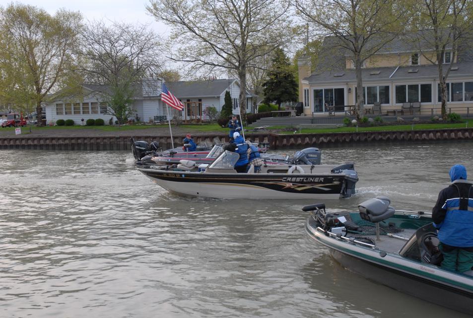 13663643-B179-40D5-B479-13F99925C045