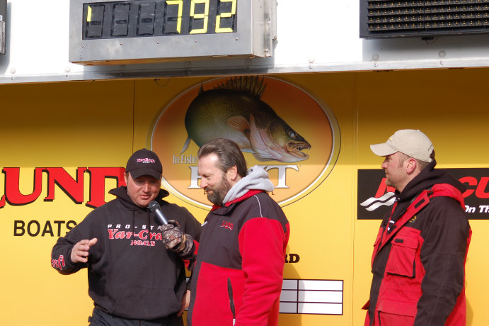 13C99A45-6DD1-43AD-A7EC-A63A01C61FDF