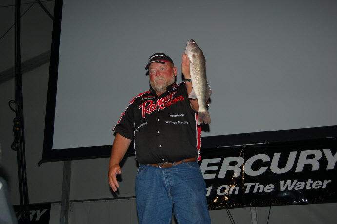 13CFC9DA-A0B6-4C7C-A9C2-DAF77D0B7AFB