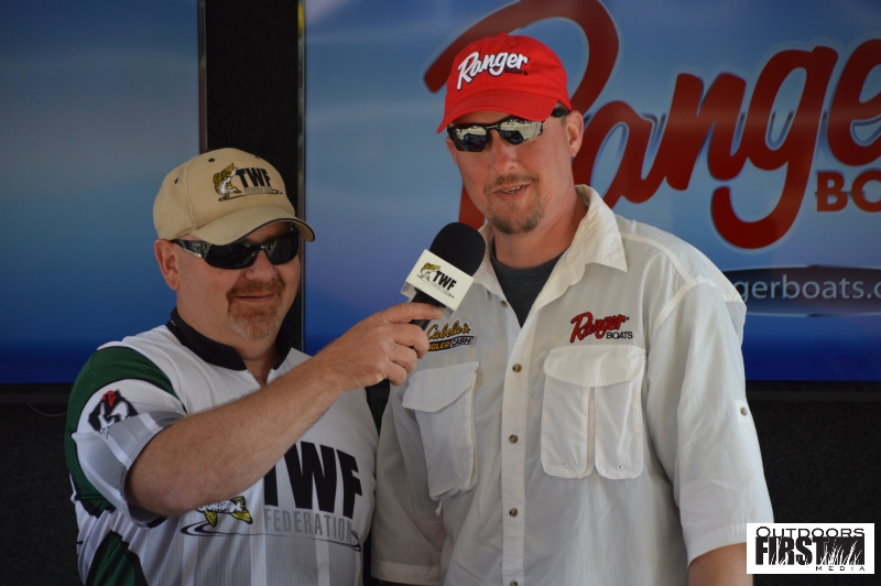 13DFF507-11F9-47C9-87A8-99FFD28FA33B