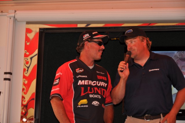 14363AF7-4F8A-4C48-A767-0FF49A445162