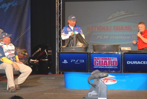 14A66887-1B31-4694-9804-1F424F719D33