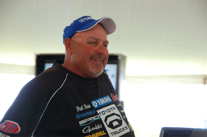 14CB652A-0261-48D4-B275-4F2B4257D57F