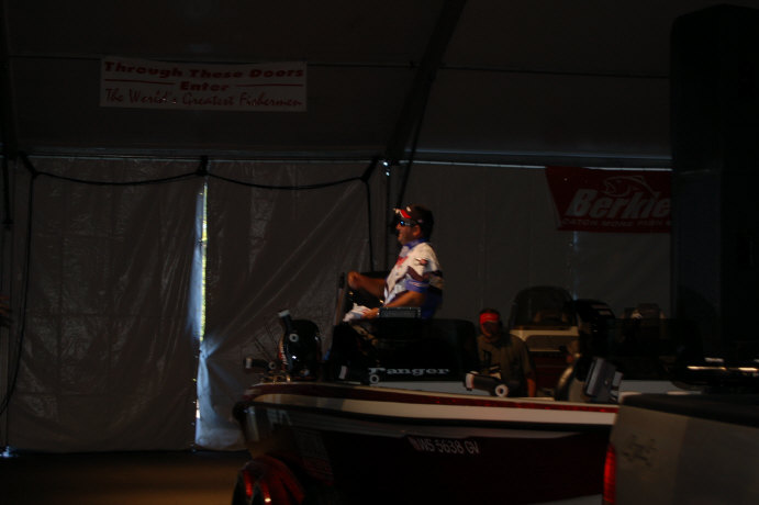 14F00F36-AFEA-4DDD-A257-6D8500138280