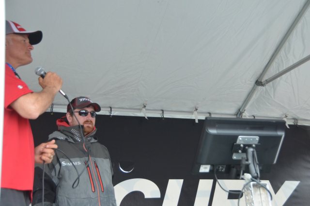 14FE6B81-6B3F-403B-9792-2E70A844D22A