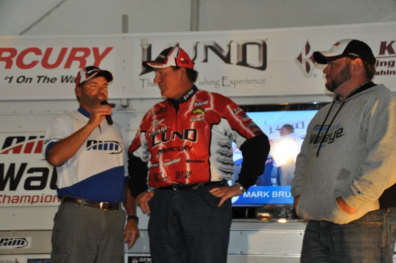 14FE8756-6CD9-4818-8A11-50128313D41C