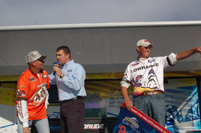 15284AFE-0778-4EFE-8010-BBB9F719D23B