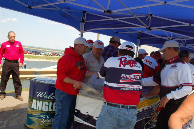 1538D024-1222-444B-BF7C-EFF5A5B62856