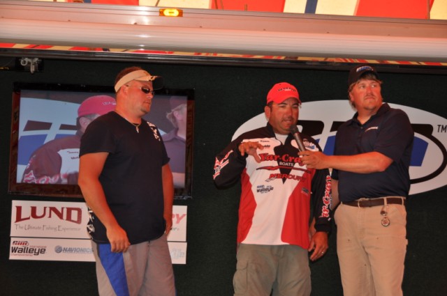 1573261C-ED90-4BBA-B03F-122FB056EED5