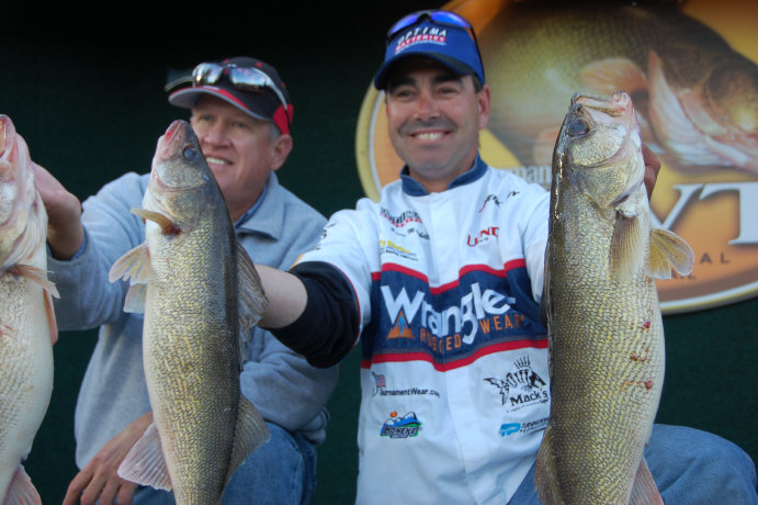 15734A1A-DEB8-4C26-8372-2B9C1288111D