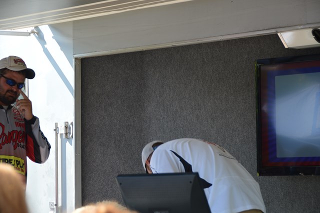 15766BB6-8C6E-4CA3-92CD-B8A9B968327C