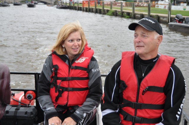 1585D28B-D95E-49E5-B422-E01D672518E7