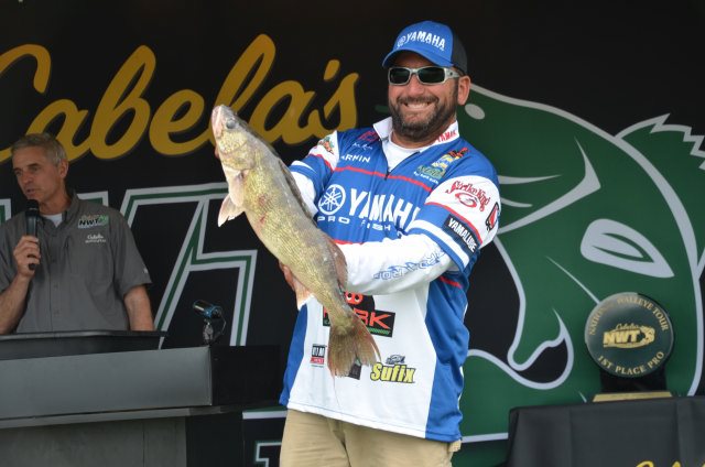 15CC5BBF-6239-419D-A749-293B5149F5C5