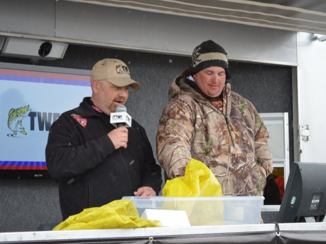 15E984EA-0106-4234-A604-D28A2E46EEDC