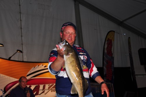 16026B51-8DEE-4464-9265-133FCC285D20