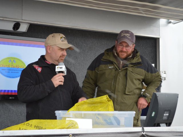 16189CE5-8EC8-4322-AC9B-EC3ECC28F8A9