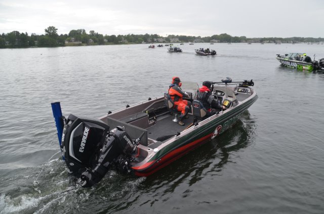 16399B59-F0DE-4B67-A772-892E20FE50A7