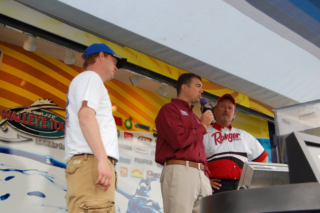 163D83A4-6D8F-4DBF-A70C-0B66A54F6A36