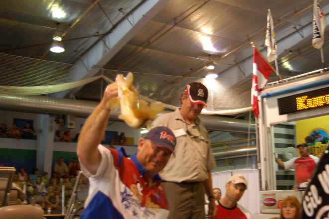 1669DE27-BE0B-4AF1-A100-96B6D5CFA67E