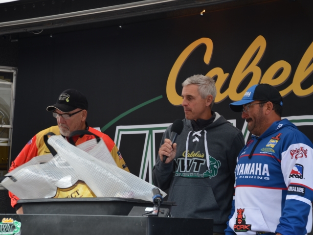 16741F2B-58E6-4D90-B853-7F9C40D80816