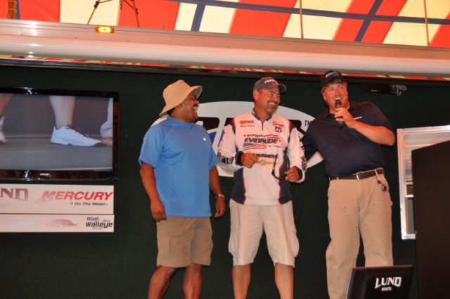 16BF532E-D943-4AB8-AE9E-8AE9AD2BB091