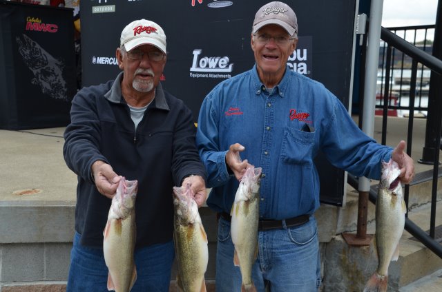 16C5C93D-F733-4FEE-8470-F97E45803F43