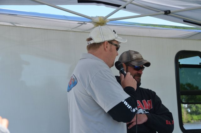 1709C01A-8D2A-4514-B131-B143EE53F84E