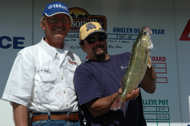 1710219A-411F-423C-A670-0B9C890888C9