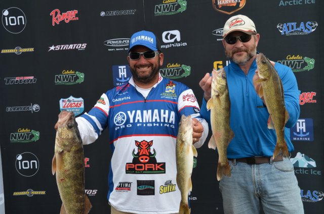 1758F4AA-AC45-4BFE-A772-DE85BA42C7BD