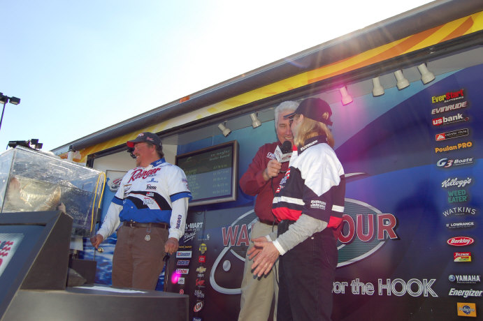 177DEA8B-1441-4179-8FAE-51EB0FD08203