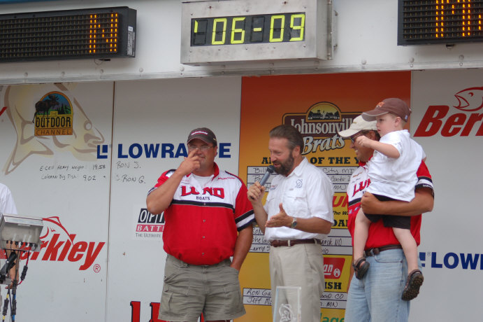 17A94674-2826-447E-8DEA-E1E71689028E