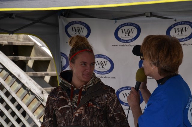 17B29692-E2E1-4AF5-B4D0-C2C4C0567167