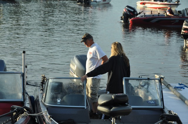 17DBFCF5-998E-42E6-AFF6-ABD7C2B8BCB9