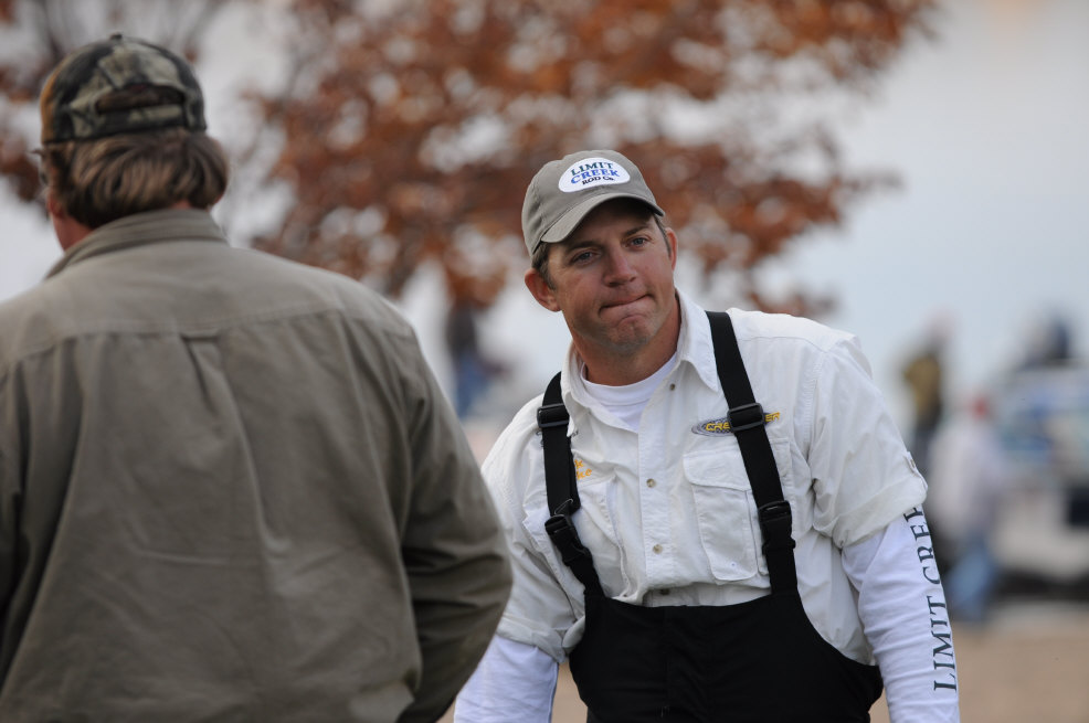 17E349DC-13A7-49B1-9899-3853C5E46F90