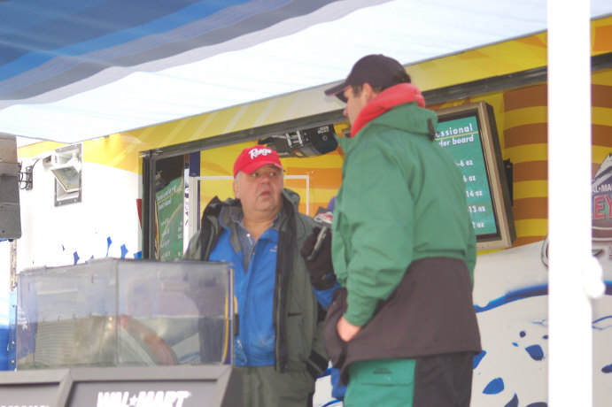 18055721-BE2F-40C2-9B3B-6CB6F4F58559